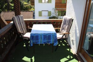 Ferienwohnung II: überdachte Loggia