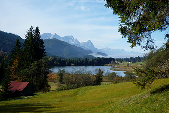 Geroldsee mit Zugspitze und Waxenstein